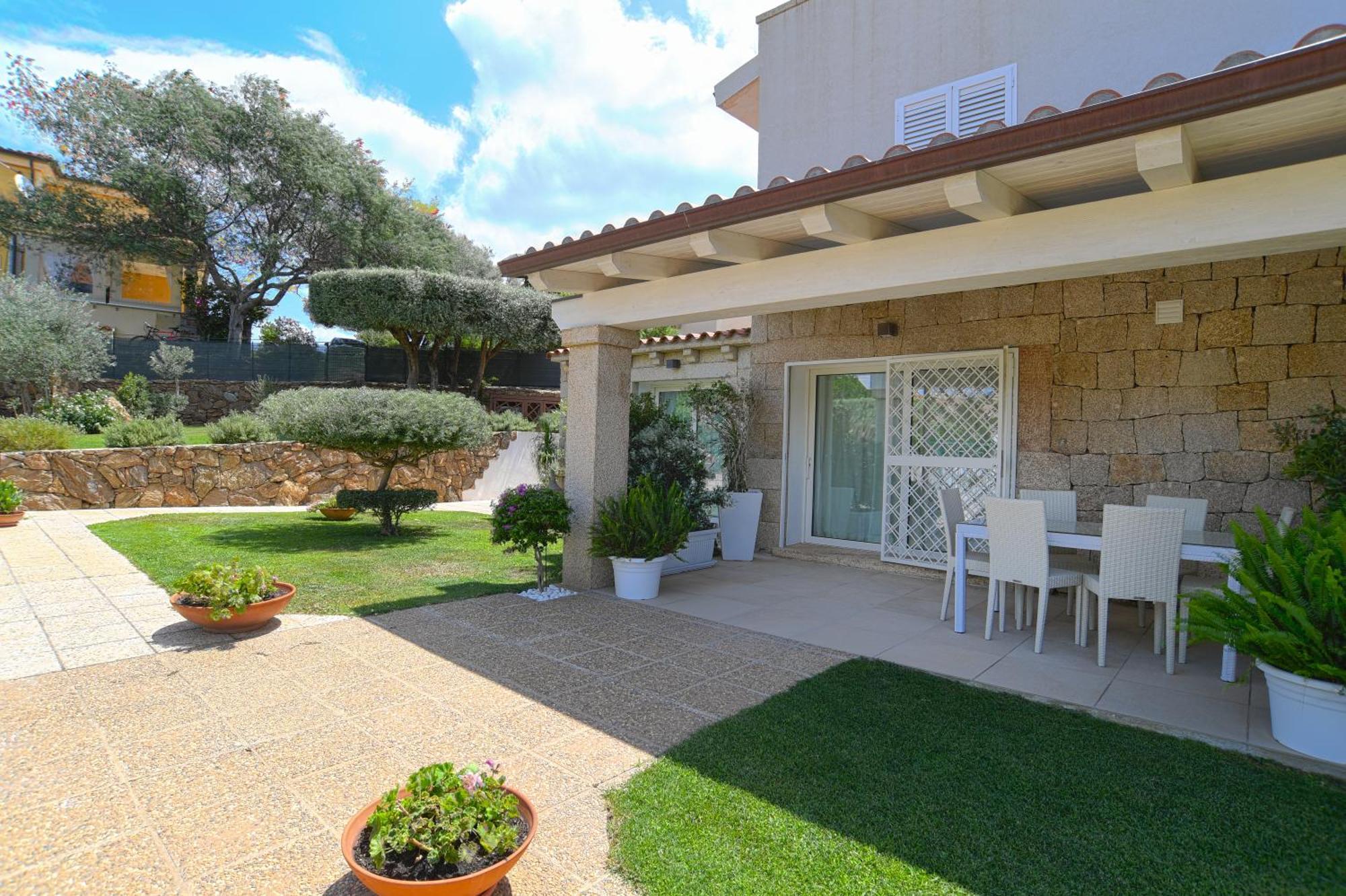 Summer Luxury Apartment Adults Only Olbia Exterior photo